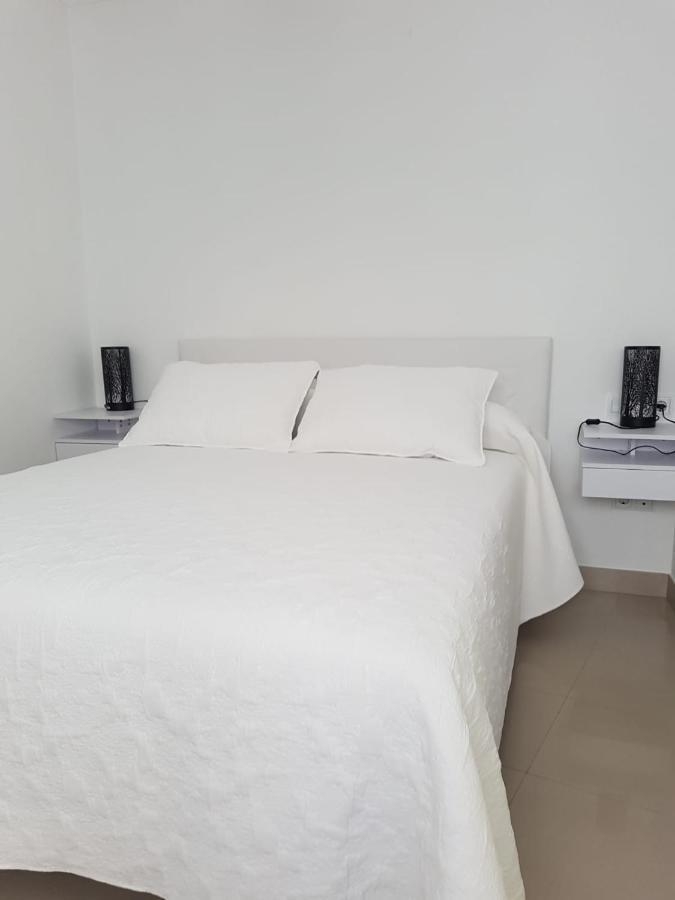 A Torre Apartment Саррия Екстериор снимка