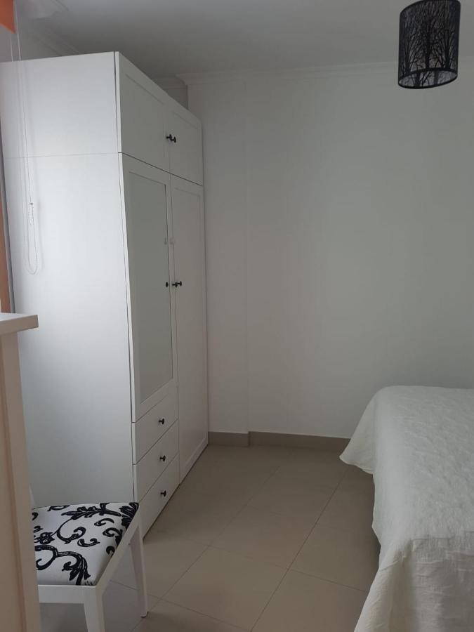 A Torre Apartment Саррия Екстериор снимка