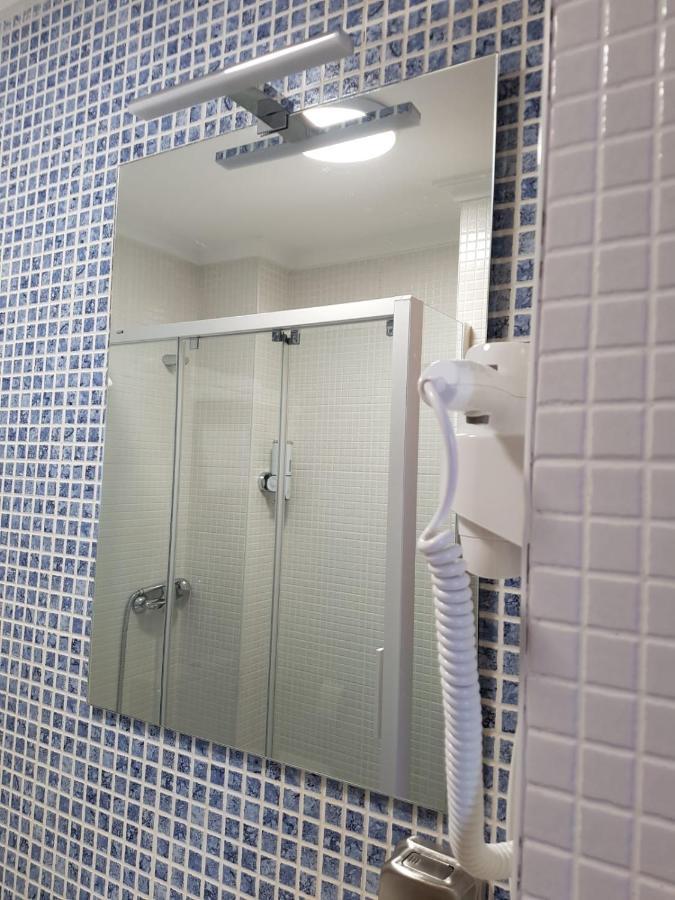 A Torre Apartment Саррия Екстериор снимка